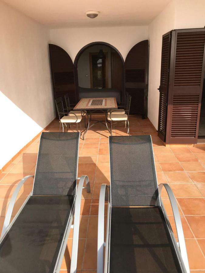 Luxury Apartment Set In Dona Julia Golf Course 卡萨雷斯 外观 照片